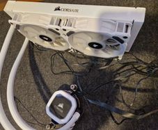 Corsair H100i Hydro Series RGB Platinum 120mm Liquid CPU Cooler