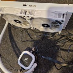 Corsair H100i Hydro Series RGB Platinum 120mm Liquid CPU Cooler