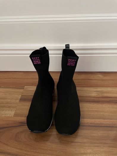 DKNY sock boots brand new never worn Uk 4