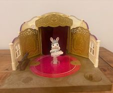 Sylvanian Families Ballet Theatre - with all accessories!
