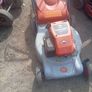 Flymo petrol lawnmower Image 4