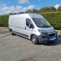 peugout boxer panel van