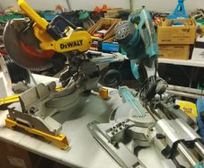 chopsaws. 2 dewalt, 1 Makita