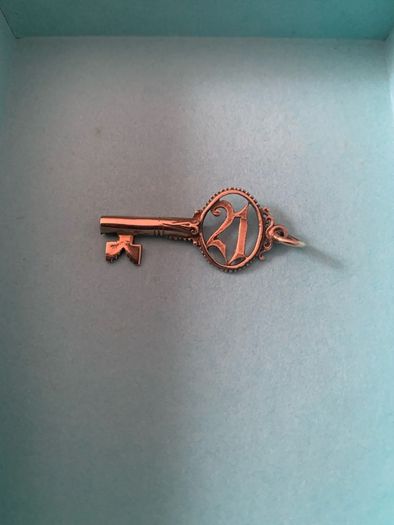 Gold 21 Pendant
