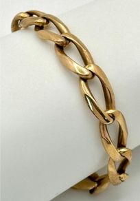 A 9K Yellow Gold Twist Curb Gents Bracelet. 22cm. 23g