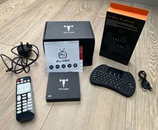 Trongle S3 - 4K Mini TV Box & Mini Keyboard Remote