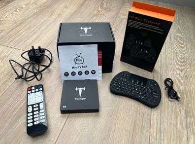 Trongle S3 - 4K Mini TV Box & Mini Keyboard Remote