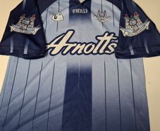 Dublin GAA 2004-2006 O'Neills Gaelic Football Jersey (Adult Small) FREE POST
