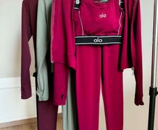 Alo Yoga 3 piece tracksuit