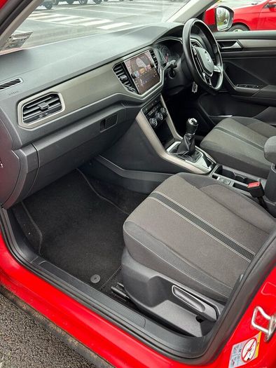 201 Volkswagen T-Roc