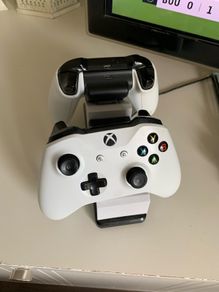 Xbox Controllers Double Charging Station - no more constantly buying batteries! ( Xbox One)