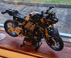 lego technic Yamaha MT-10 sp