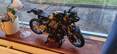 lego technic Yamaha MT-10 sp