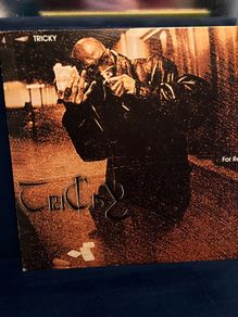 Mixed Batch of Vinyl Singles (33 Records)