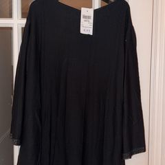 MAT size 20-24 BNWT gorgeous longline tunic tagged at 79.00
