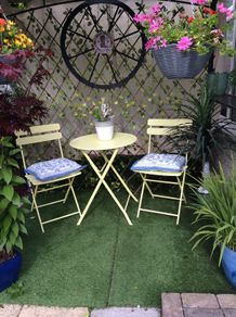 Patio set