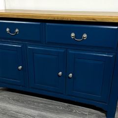 3 doors Sideboard Ex display, Like New