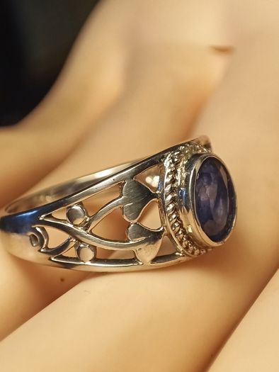 Sterling Silver Natural Sapphire Band Ring