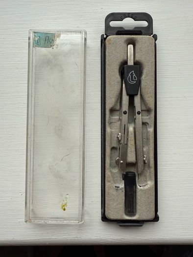 Metal drawing compass