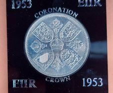 England  1953 Queens Coronation 5 Shilling Crown Coin Condition