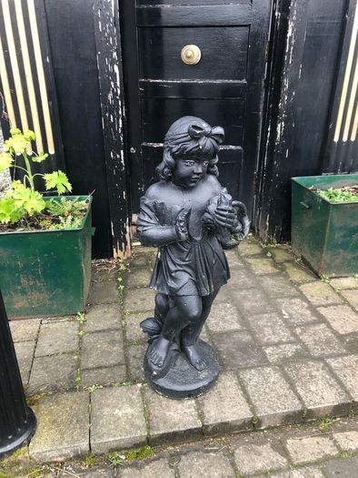 Lrg cast concrete statue