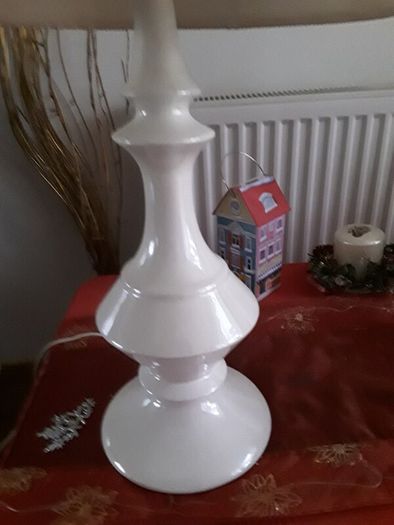 vintage table lamp