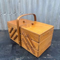 Retro Vintage Caterlever Sewing box c1960