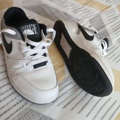 nike force boys trainers