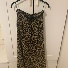 midi skirt