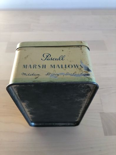 Vintage Marsh Mallows tin