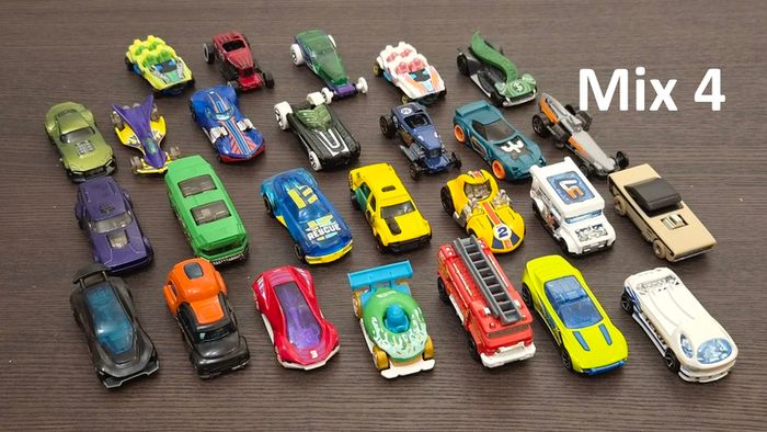 Hot Wheels Cars Loose Bundle - Used Unboxed - Fantasy Cars