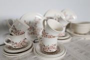 Vintage 1970s Biltons Staffordshire Dinner &amp; Tea Set for 6 - 30 Pieces