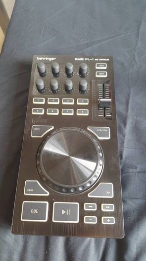 Behringer CMD PL-1