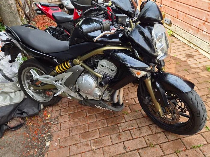 Kawasaki 650 Er6n