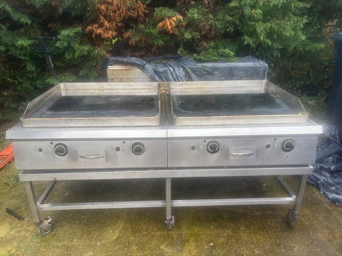 Double commercial stainless steel griddle