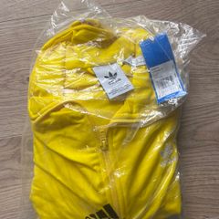 NEW adidas Originals Women's Firebird Tracksuit Top - Yellow