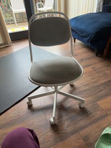 swivel chair
