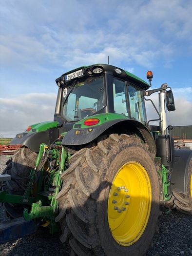 John deere 220m