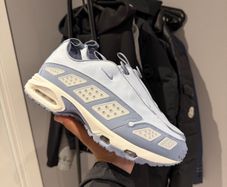 Nike Sndr