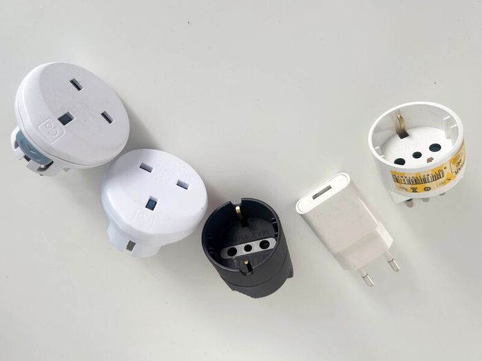 Various UK to Italy Travel adapter plugs