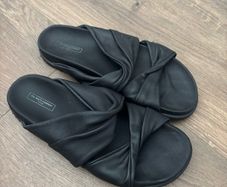 The White Company Leather Twist Slides size UK 5