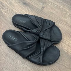 The White Company Leather Twist Slides size UK 5