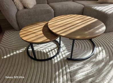 Nest coffee tables