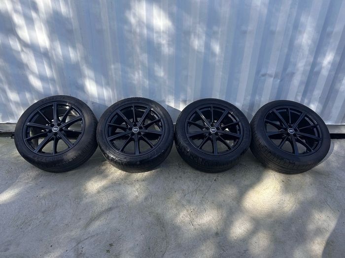 Genuine Audi Q7/SQ7 21" Alloy Wheels