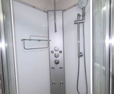 Freestanding Quadrant Hydromassage Shower Cabin