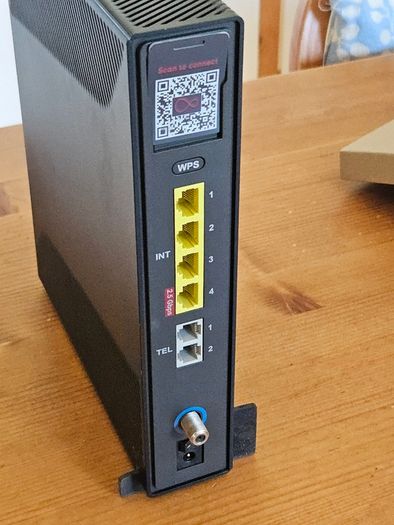 Virgin Media Hub 5 Wifi Router