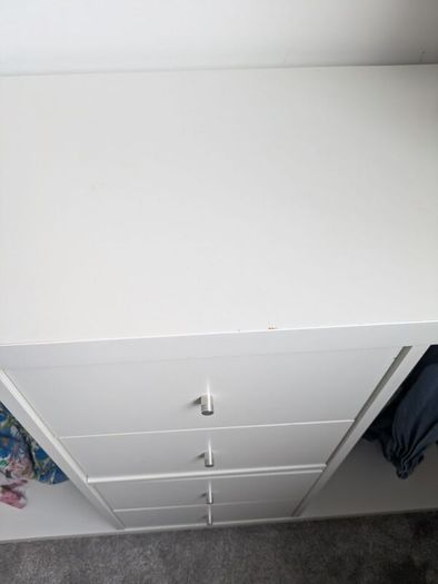 Dressing Unit for Toddlers