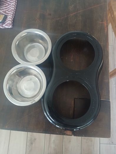 Dog/Cat Bowl
