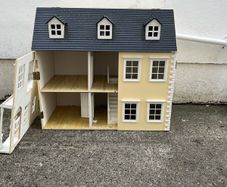 Dolls House free