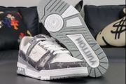 mens trainers